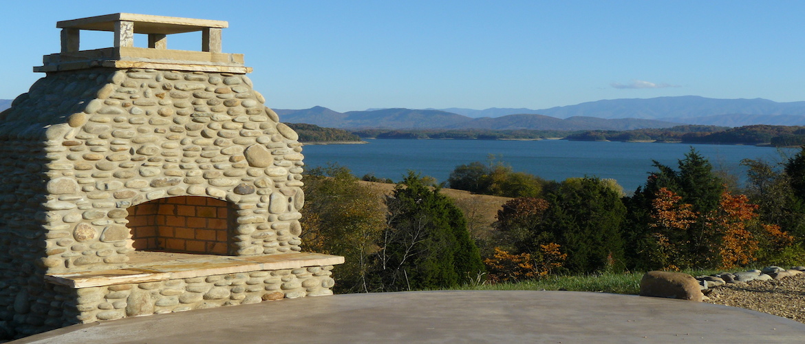 New RV Resort, Breathtaking Views, Fireplaces, BathHouse, STAY WITH US